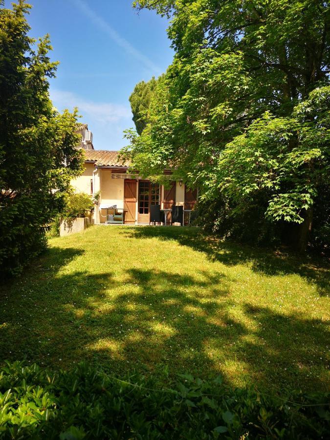 Apartamento Chez Eliane Villeneuve-la-Comptal Exterior foto